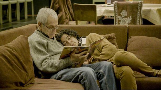 アルツハイマー病と向き合う夫妻の物語を描く『The Eternal Memory』は、ワールドドキュメンタリー部門審査員賞を受賞した