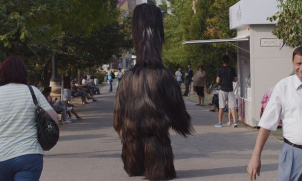 イネスの前に現れた、謎の怪物“クケリ”