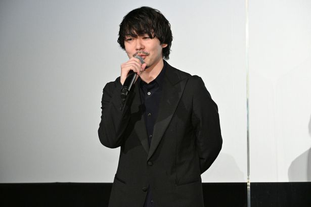 メガホンをとった松本優作監督