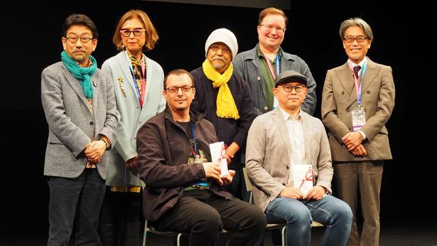 第1回新潟国際アニメーション映画祭「長編コンペティション部門授賞式」の様子