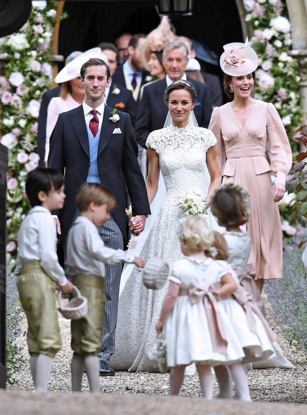 ピッパの結婚式には姉のキャサリン妃やウィリアム王子らロイヤルファミリーも出席