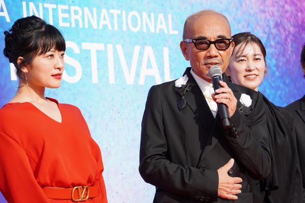 「第1回横浜国際映画祭」レッドカーペットイベントの様子