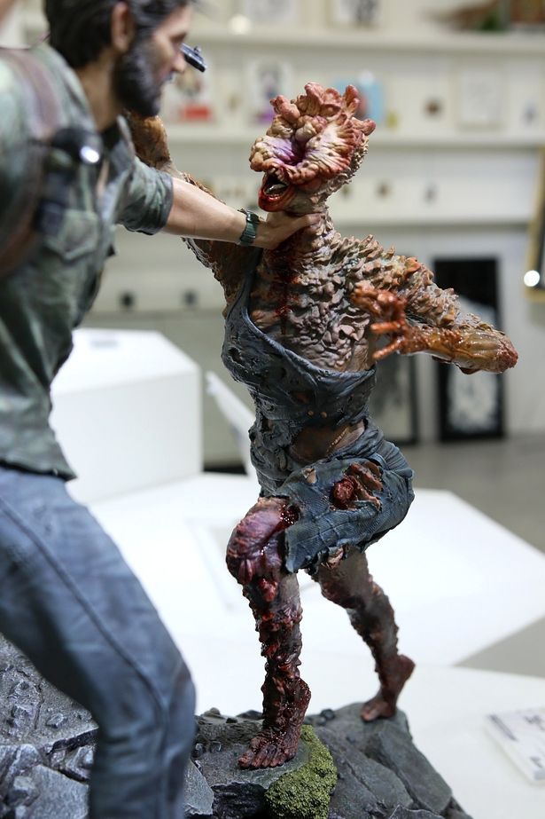 クリッカーの質感まで完全再現！(「アルティメットプレミアムマスターライン『Last of Us PartI』ジョエル&エリー」)