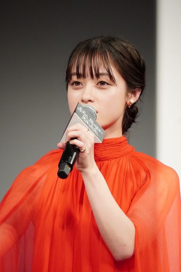 『赤ずきん、旅の途中で死体と出会う。』配信記念特別試写会イベントの様子