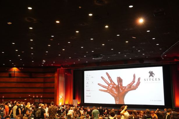 怪物級の盛り上がり！第56回シッチェス・カタロニア国際ファンタスティック映画祭、『怪物の木こり』ワールドプレミア会場の様子