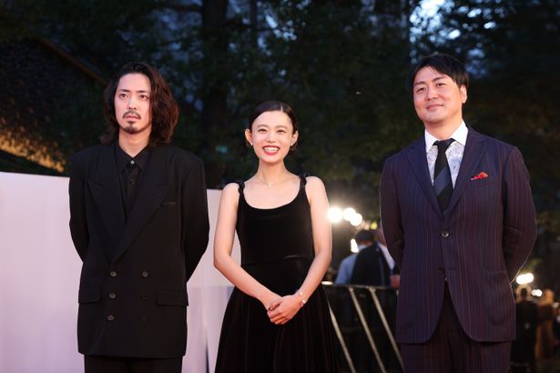 『市子』チーム、第36回東京国際映画祭レッドカーペットイベントの様子