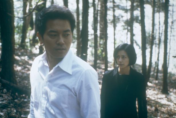 【写真を見る】是枝裕和が惚れ込んだ脚本を映画化したデビュー作『蛇イチゴ』も見放題配信
