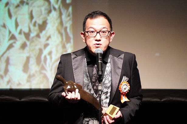 「第15回TAMA映画賞」授賞式に参加した上田誠