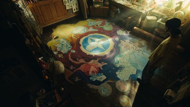 “ウーパナンタ曼荼羅”が床いっぱいに描かれている