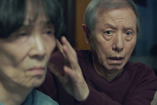 盲目の老人テガンを演じたのは、韓国ドラマを中心に活躍するベテラン俳優ヤン・ジェソン
