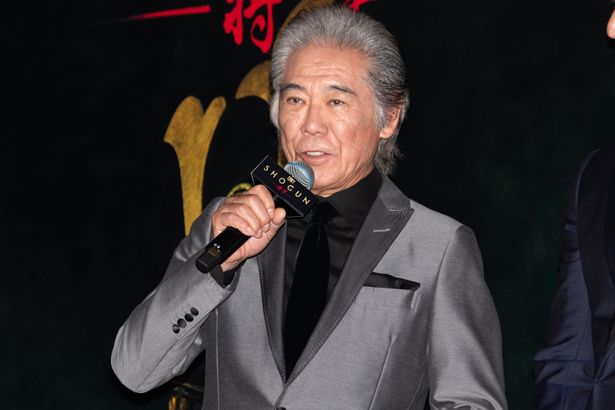 戸田広松役を演じた西岡徳馬。盟友真田広之の“俳優スピリット”に「すばらしい！」と賛辞