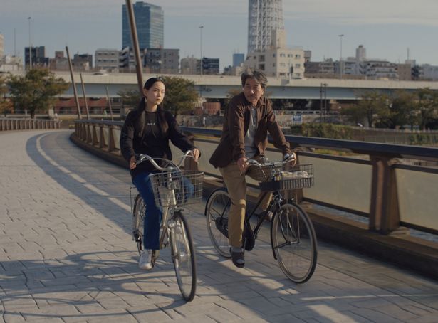 平山が自転車で駆け抜けた桜橋は何度も劇中に登場する