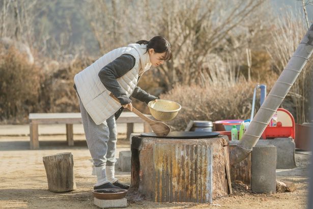 観るものの食欲を刺激すること間違いない料理が本作のもう1つの主役