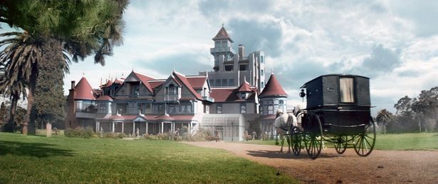 実在する幽霊屋敷が舞台の『ウィンチェスターハウス アメリカで最も呪われた屋敷』