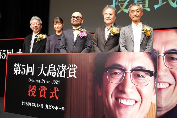 黒沢清、「大島渚賞」授賞式で坂本龍一の審査を振り返る「映画に対し情熱があり厳しい目を持っていた」