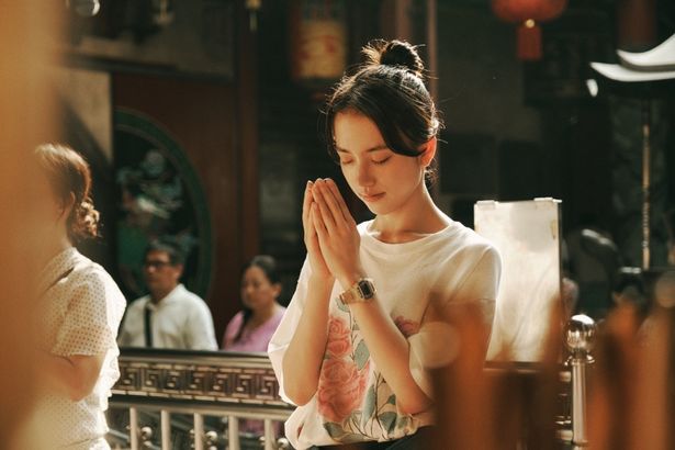 アミが台南市にある台湾首廟天壇でお参り