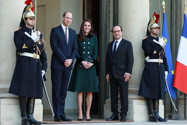 オランド元大統領と、英ウィリアム王子、キャサリン妃夫妻