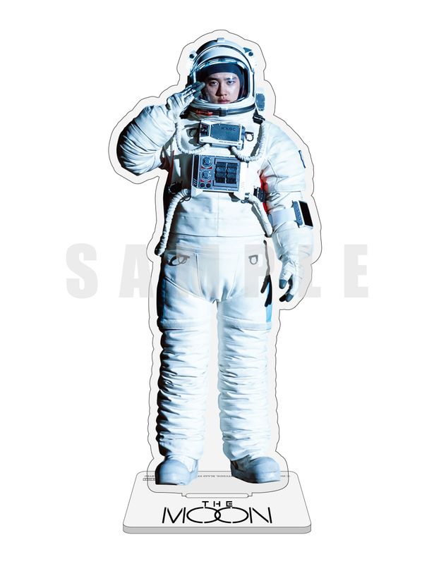 【写真を見る】ド・ギョンス演じる新人宇宙飛行士がアクスタに！特典付きムビチケ発売が緊急決定