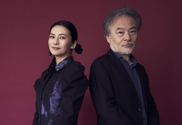 黒沢清監督が柴咲コウの主演で『蛇の道』をセルフ・リメイク
