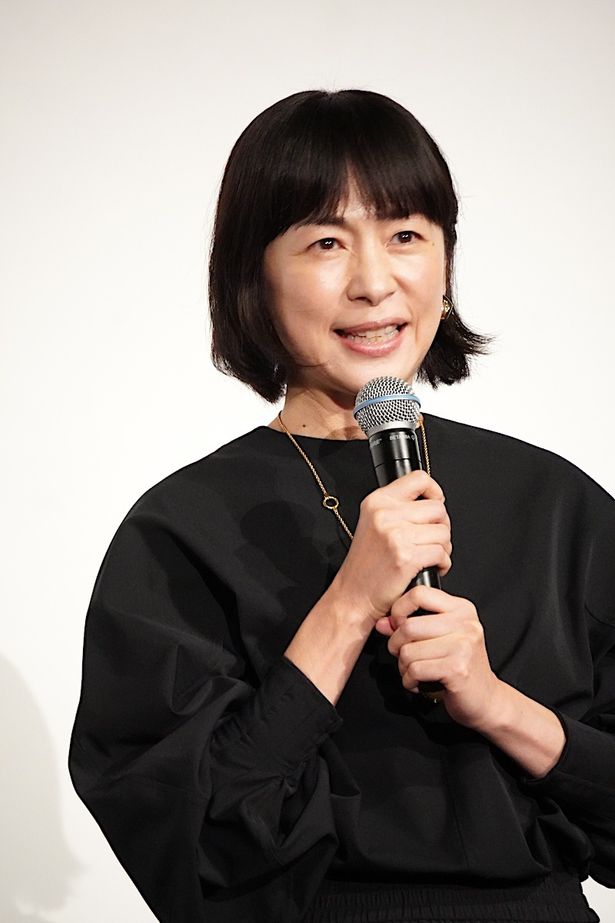 『言えない秘密』公開記念舞台挨拶に登壇した西田尚美
