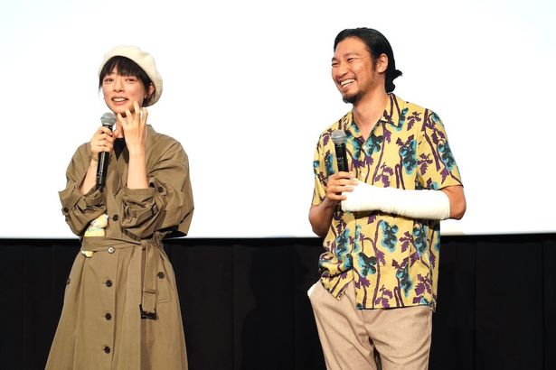 【写真を見る】市川美和子＆青木崇高が自由なトークを展開し、会場は大爆笑