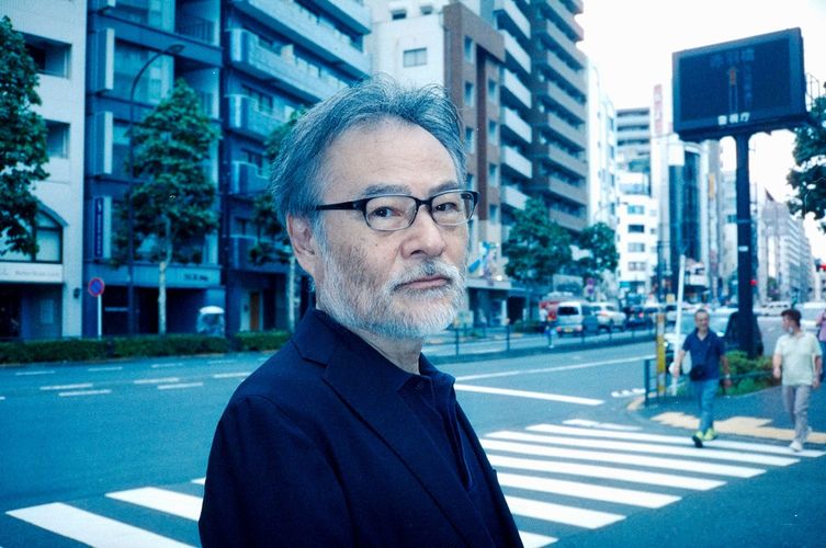 黒沢清作品と黄色い車の関係性。念願の“ガンアクション”に「本当にやっていいんですね？」【『Cloud クラウド』公開記念インタビュー特集】