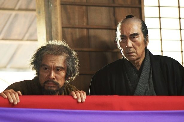 滝沢馬琴と葛飾北斎が繰り広げる『八犬伝』の“実パート”