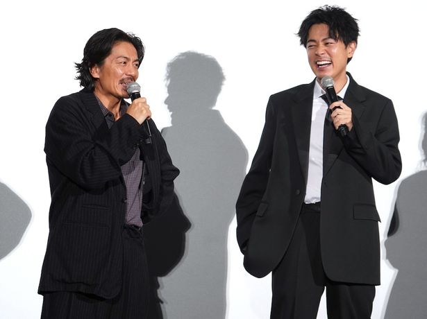 【写真を見る】成田凌＆森田剛、撮影を振り返り笑顔！竹中直人のトークに吹き出す場面も