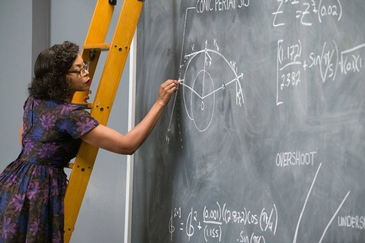 『ドリーム』本編ちょい見せ！コンピュータより早い計算力で黒人女性がNASAの歴史を変える！