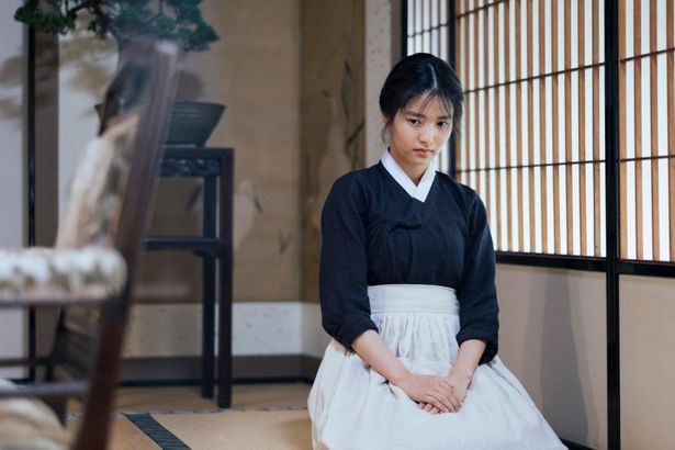 キム・テリとキム・ミニが女性同士の大胆なラブシーンを演じることで話題になった『お嬢さん』