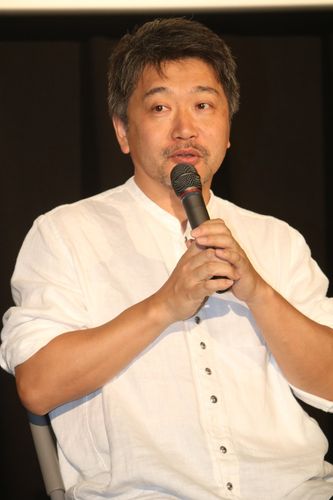 是枝裕和監督「映画を観た後、いろんなことを話し合うというのは、僕も大好きな時間」