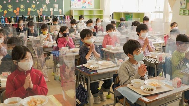 遂に1位に輝いた『小学校～それは小さな社会～』