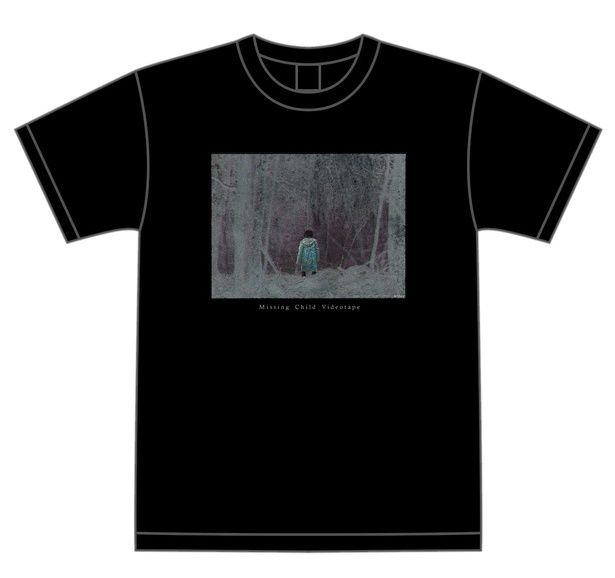 本作とコラボした「PRESS HORROR T-shirts」は、ヒューマントラストシネマ渋谷、テアトル新宿、グランドシネマサンシャイン 池袋のほか、オンラインストア「MOVIE WALKER STORE」で販売　※すでに在庫切れのサイズ・販売場所もございます。