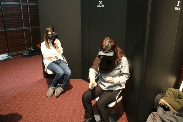  VR 映像体験コーナーに大興奮