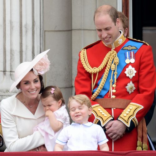 ジョージ王子とシャーロット王女、クリスマスギフトの中身は？