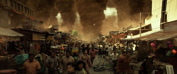 同時多発した巨大竜巻に絶体絶命！(インド・ムンバイ)