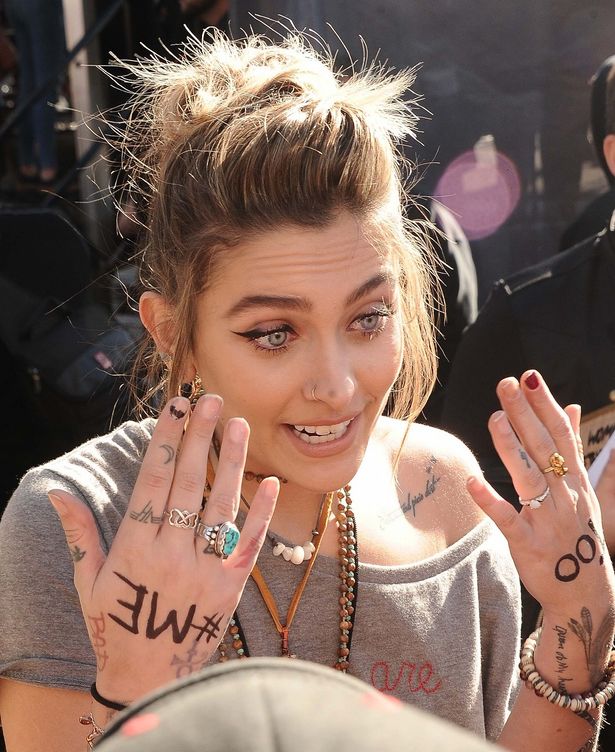 合法 違法 マイケル ジャクソン長女パリス マリファナ使用で物議 画像4 6 Movie Walker Press