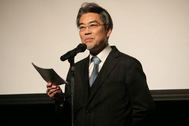 挨拶をしたKADOKAWA代表取締役専務の井上伸一郎