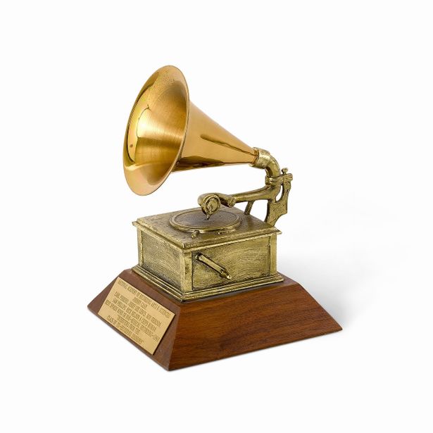 グラミー賞の蓄音機型トロフィー