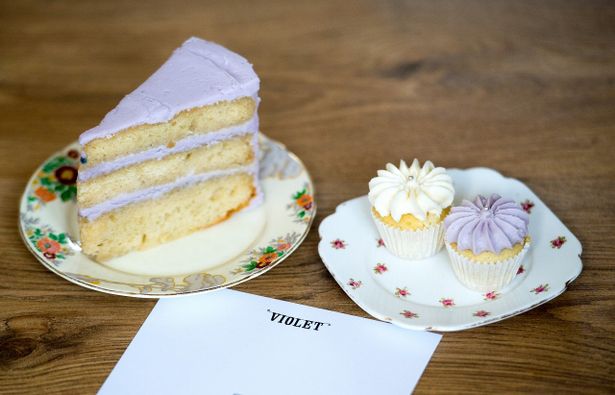 【写真を見る】メーガンのお気に入りベーカリー「Violet Bakery」のケーキがコレ！