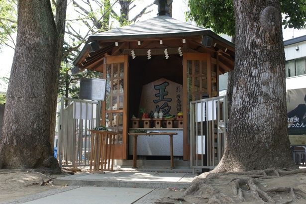 将棋の聖地と言われる鳩森八幡神社の将棋堂