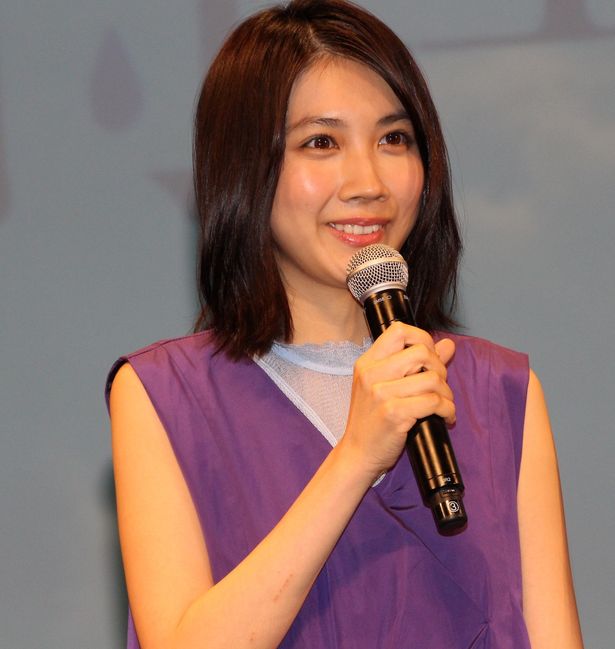 西田ユイ役の松本穂香