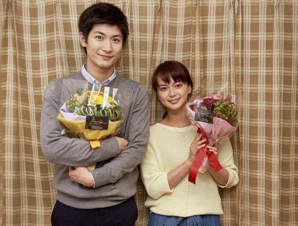 【写真を見る】三浦春馬と多部未華子が共演！まったく新しいタイプの恋愛映画誕生の予感