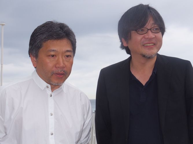 カンヌ映画の日本代表・細田守と是枝裕和、“家族”を描く名手2人が和やか会合！