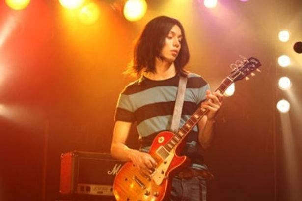 水嶋ヒロのギタリストぶりに惚れる！