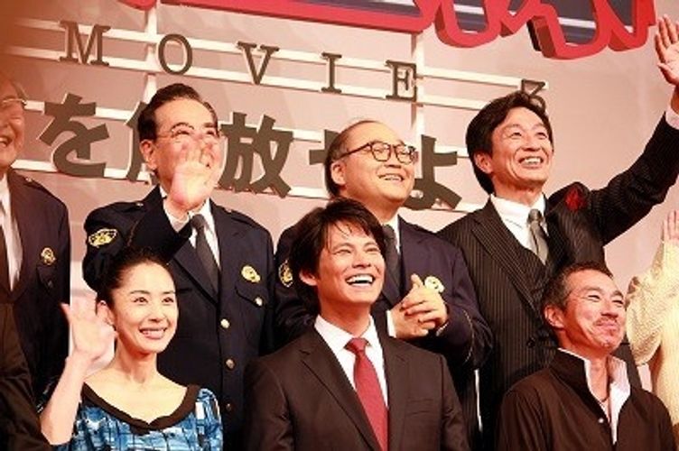 『踊る3』完成！織田裕二が「W杯よりもこっちを選んでくれて感謝！」