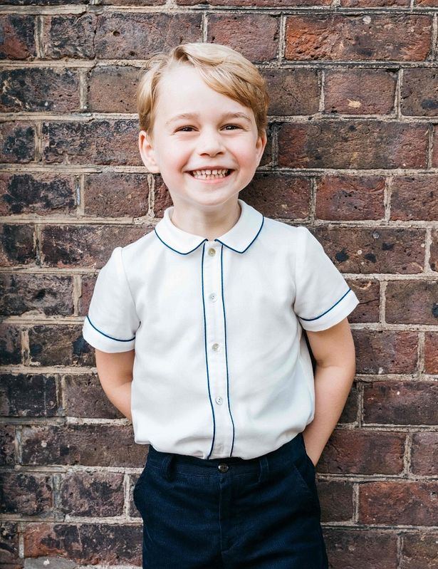 【写真を見る】歯並びがよくなった!?5歳を迎えたジョージ王子のキュートスマイル