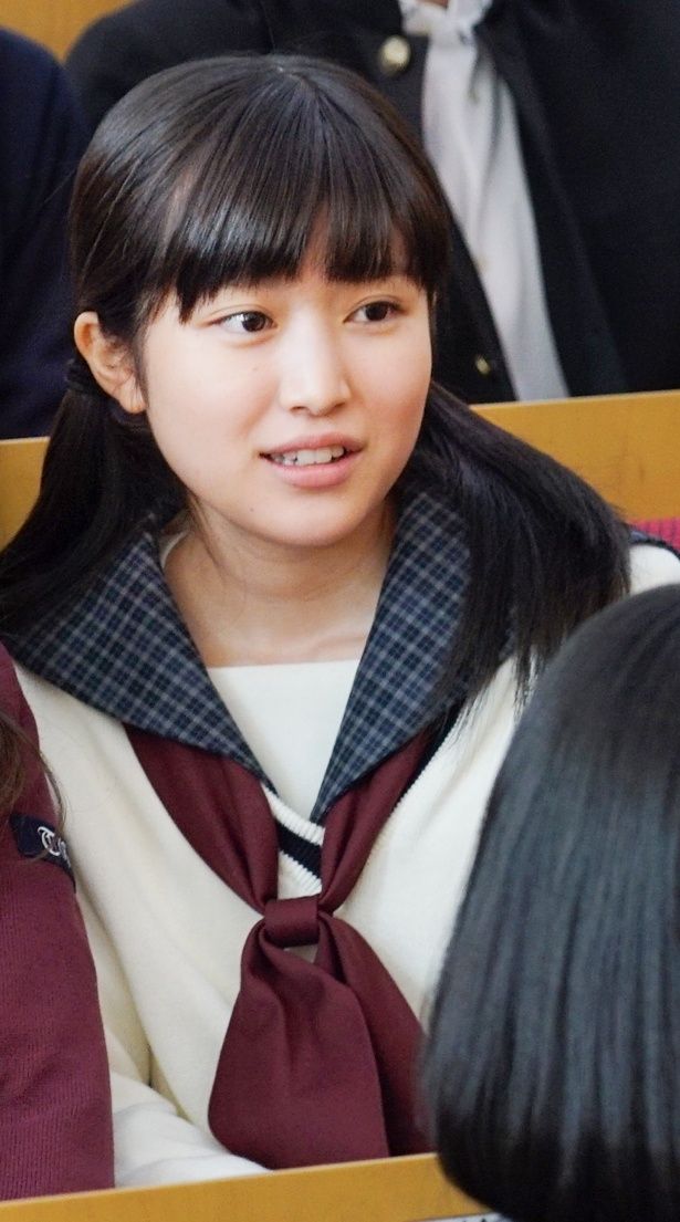 東宝シンデレラ出身の福本莉子はあゆはの同級生・夏穂を演じる