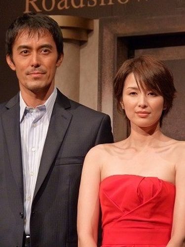 吉瀬美智子＆阿部寛『死刑台のエレベーター』完成報告で「悪女を楽しみました」