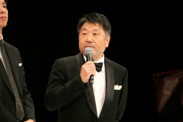 メガホンをとった原田眞人監督